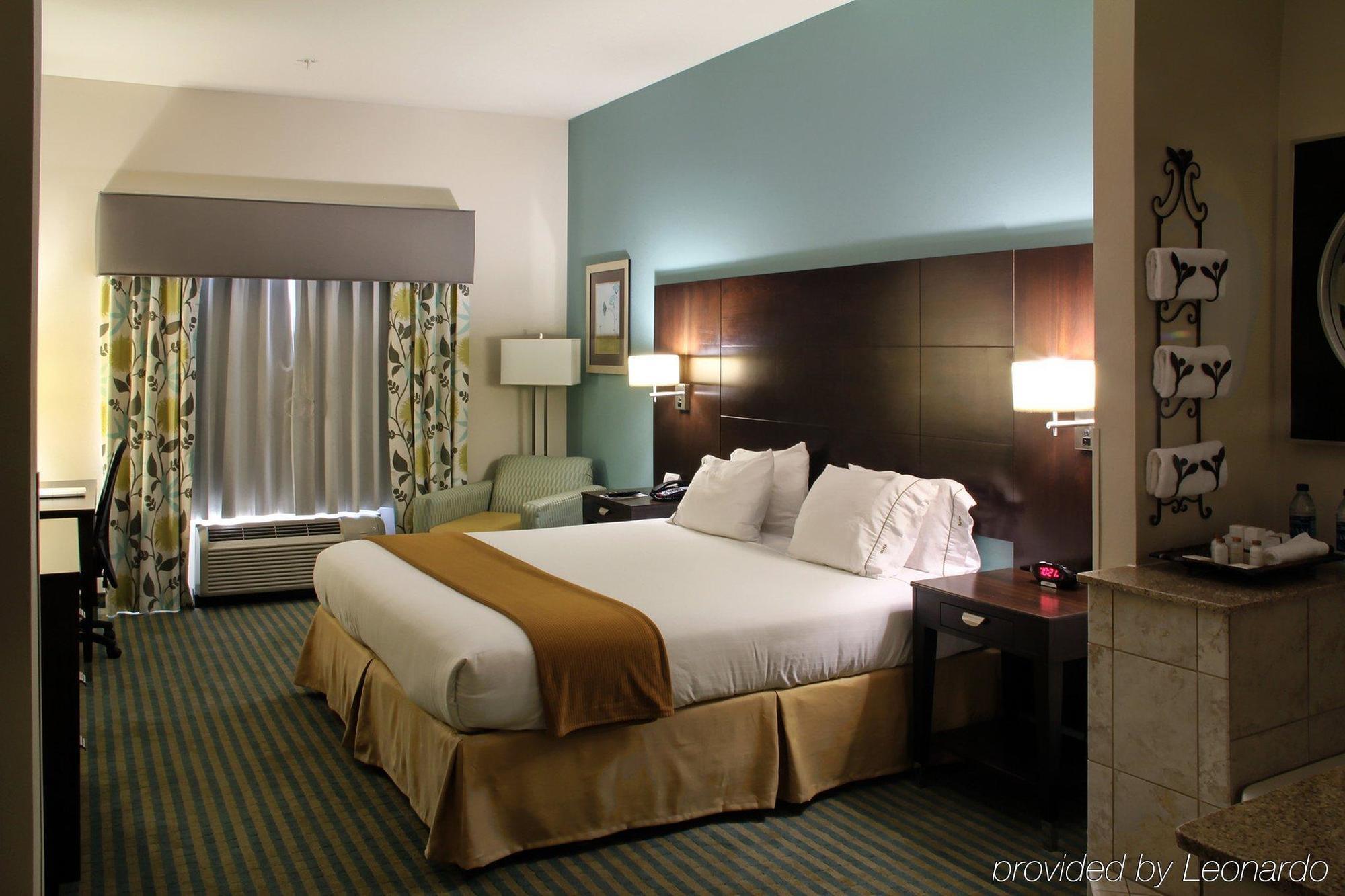 Holiday Inn Express Hotel & Suites Picayune By Ihg מראה חיצוני תמונה